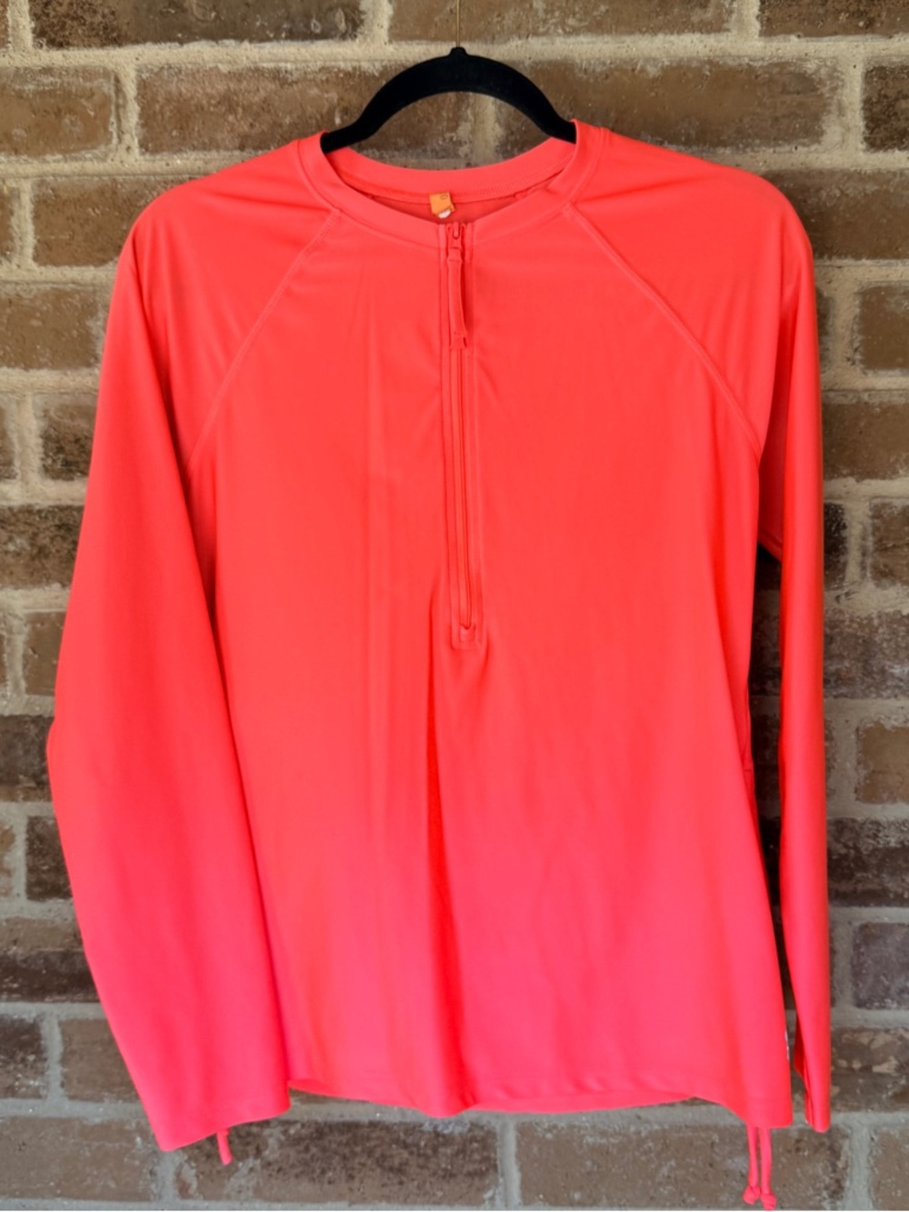 Free Country Men's Long-Sleeve Zip Coral Rash Guard